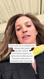 Two hours in the life of a Grad Advisor cheering