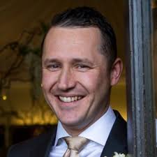 Ross Lloyd (@rossklloyd1)