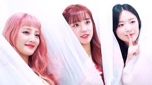 mn deuriwojin blue nae heuryeojineun nun jinjja is this true huhoe an hanyago nae eojeui my boo boo boo G I Dle Minnie Yuqi Shuhua