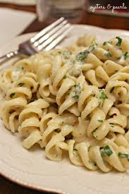 Meatless Monday Creme Fraiche Recipe And Spicy Creme Fraiche Pasta Creme Fraiche Recipes Vegetarian Pasta Dishes Creme Fraiche