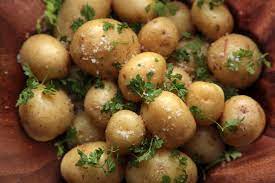 Chervil And Butter New Potatoes Recipe Recipe Holiday Recipes Side Dishes Potato Recipes Potatoes