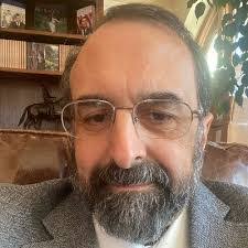 Moshe Birnbaum's Instagram, Twitter & Facebook