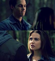 Steel van de rijken en doe geen mensen pijn die het niet verdienen. Malachai Kai Parker Tvd And Davina Claire To Davina Claire Davina Danielle Campbell
