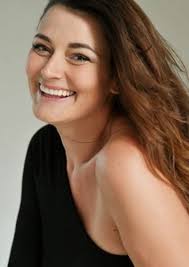 CAROLIN BAUER Fan Casting