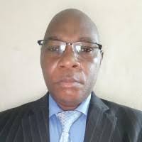 100+ perfiles de «Koffi Brou»