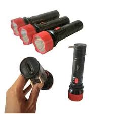 Sebuah inovasi lampu senter terbaru yang bisa dilipat dan ditarik ketika beroperasi. Senter Led Tidak Bisa Nyala Senterikan