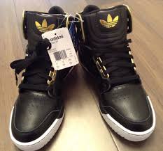 Black And Gold Adidas High Tops Adidas Conductor Ar Basketball Shoe Black Metallic Gold Men S Size 10 Adidas Basketballshoes Adidas Outfit Shoes Gold Adidas Black And Gold Outfit