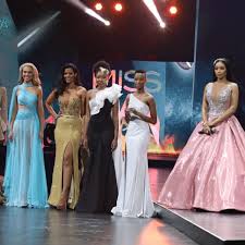 Bonang matheba shared a post on instagram: What The Twitter Fashion Police Thought Of Bonang S Miss Sa Outfits