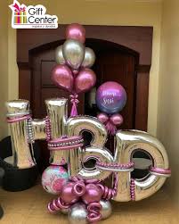 Los globos nos ayudan a dar un toque festivo y divertido a nuestro punto de reunión, algo que animará sin duda el aspecto de tu fiesta de aniversario. Pin Su Balloon Bouquet