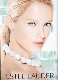 A Whiter than White Skin Ad in a Singapore Women's Magazine