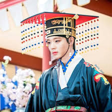Minnie Ji On Twitter A Possible Historical Drama For Jihoon In May And As A King Yes Get Them Main Roles Park Jihoon