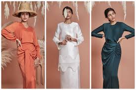 Tarikh bayaran bonus penjawat awam perlis 2020|bilakah tarikh bayaran khas bonus raya kakitangan awam perlis bagi tahun 2020? Fashion In Pictures Timelessly Chic Designs For Hari Raya 2020 The Star