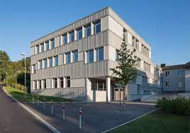 Wähle aus 151.000+ aktuellen und passenden stellenangeboten. Hausen Die Schule Hausen Erhalt Gute Noten Alle Ampeln Sind Auf Grun