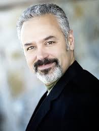 Amazon.com: Mindset Mondays with DTK: 52 Ways to REWIRE Your Thinking and  Transform Your Life: 9781735460819: Taylor-Klaus, David, Shiers, Laurie,  Hersh, Jodi, Taylor-Klaus, Bex, Sixtos, Alicia Marie, Litvin, Rich,  Taylor-Klaus, Elaine: Books