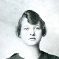 Nora Urilla Bell (1899–1958)