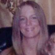 Mary Dundon's Instagram, Twitter & Facebook