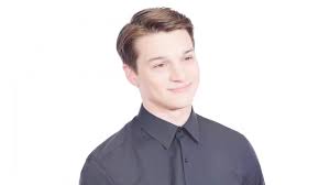Tom holland has been through a number of hairstyles. Tom Holland Lookalike Thesalonguy Youtube