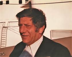 The Buckets wish a Great Weekend to everyone.* *They both look happy