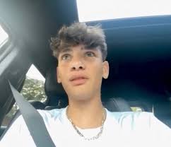 NY student recalls horror from fatal bus crash