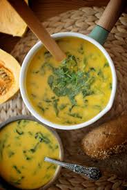 Se pueden comer las espinacas crudas sin ningún problema cuando las compras frescas. Sopa De Calabaza Y Espinacas Receta De Crema De Verduras Pepekitchen
