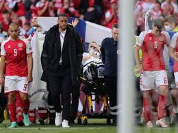 כריסטיאן אריקסן מטוטנהאם מוסר כדור שחודר את קו ההגנה, אך השוער יוצא וקולט. Nb5rivmuayh1om