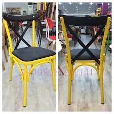 metal sandalye chair tonet thonetchair thonet sac minderli danielchair daniel siyah black yellow caprazsandalye capraz turkiye istanbul kagith