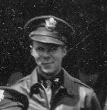 WWII U.S. GLIDER PILOT'S BRIEFING FAMILIES HELPING FAMILIES