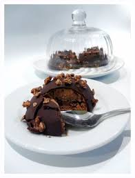 Domes Au Chocolat Moelleux Et Craquants La Recette Dome Chocolat Recette Dessert Recettes Sucrees