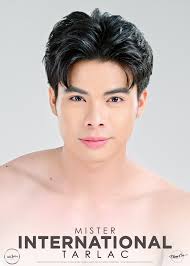 Jay Mallari (@jygstnmllr) • Facebook