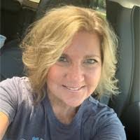 Lori Thorne's Instagram, Twitter & Facebook