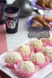 Gateau Boule De Neige A La Noix De Coco La Cuisine De Mes Racines