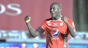 Ambos equipos equipos llegan con algunas bajas, caso borja en el tiburón por convocatoria de selección y vargas en millonarios por lesión, pero tanto perea como gamero pondrán los mejores. Junior Vs America Hoy Liga Estadistica Que Favorece A Los Rojos