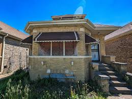 749 E 104th Pl, Chicago, IL 60628