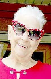 Janet Mickey's Instagram, Twitter & Facebook