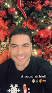 Feliz Navidad with Carlos Rivera and Riveristas