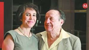 Con quién se comprometió Florinda Meza antes de Chespirito?- Grupo Milenio