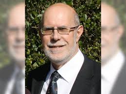 Broadstone councillor Mike Brooke announces retirement