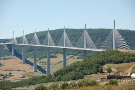 Ces visites sont fermées le 1er janvier et le 25 décembre. Visite Guidee Du Viaduc De Millau Partez A La Decouverte De Cet Ouvrage
