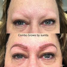 World-renowned worship leader Kari Jobe is an American contemporary  Christian music singer and songwriter. She has received Three Grammy Award  nominations and ten GMA Dove Award nominations, six of which she won👏