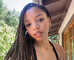 She is best known for being part of r&b duo chloe x halle with her sister halle. Chloe Bailey 17 Facts About The Chloe X Halle Singer You Need To Know Popbuzz