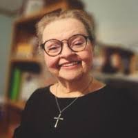 Kim Scherer's Instagram, Twitter & Facebook