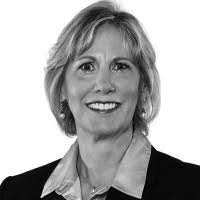 Corinne Grove's Instagram, Twitter & Facebook