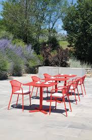 Darwin Square Table Darwin Line By Emu Design Lucidipevere In 2020 Outdoor Furniture Outdoor Chairs Garden Lounge Chairs