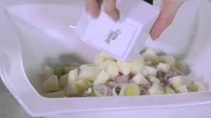 Bakker en van suijdam gingen enkele weken terug in therapie, na een ruzie in november waarbij de politie moest ingrijpen. Pastasalade Sonja Bakker Youtube