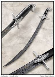 Great Artworks In The Knifemaking World E Comum Me Perguntarem Como E Uma Faca Excelente Aqui E Uma Colecao Sword Design Knives And Swords Swords And Daggers