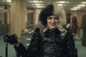 «cruella» se sumerge en la juventud rebelde de uno de los villanos más conocidos y más de moda, nada menos que la legendaria cruella de vil. Cruella Fecha De Estreno Y Cuanto Costara Ver La Pelicula En Disney Mira