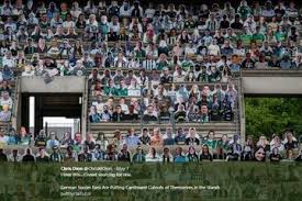 M'gladbach (bundesliga) plantilla actual con valores de mercado fichajes rumores.+ borussia mönchengladbach borussia mönchengladbach ii borussia mönchengladbach u19. 16 500 Manusia Kardus Bakal Temani Perjuangan Borussia Monchengladbach Di Laga Lanjutan Bundesliga Semua Halaman Sportfeat Com