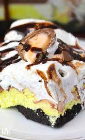 Layered with a cream cheese and pudding layer, sandwiched between whipped topping and luscious oreo crust, it's too die for! Cadbury Creme Egg Dessert Lasagna The Soccer Mom Blog