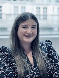 Aimee Shipp's Instagram, Twitter & Facebook