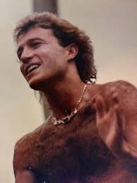 Andy Gibb at the Wild Animal Park near San Diego when he took his shirt off  for the last song. His t-shirt says "Andy Gibb South American Tour 84".  Does anyone have